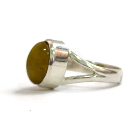 Smooth Chrysoberyl Cat's Eye Ring