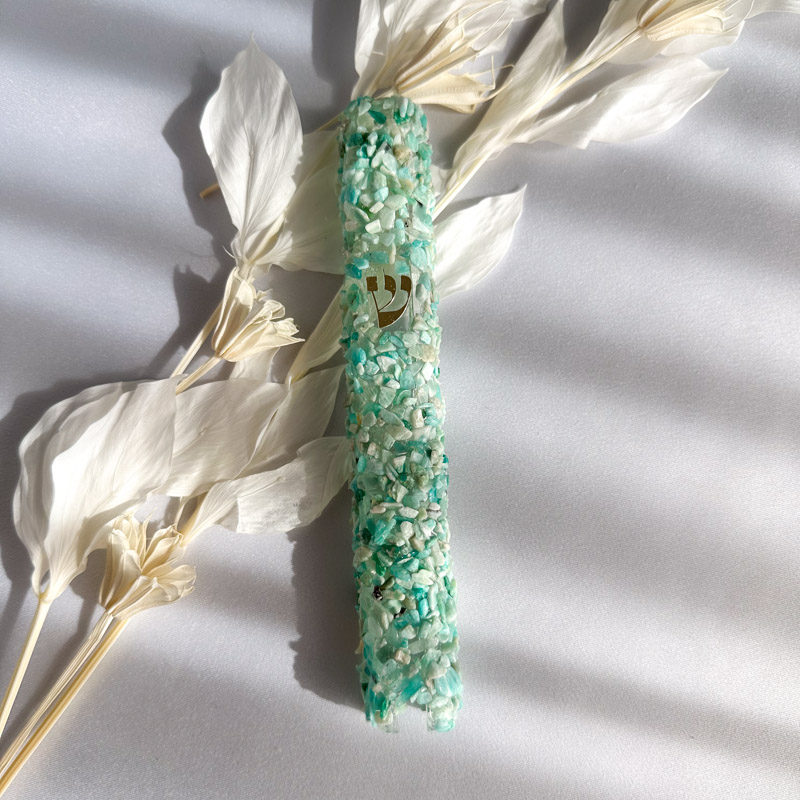 מזוזת קריסטלים- אמזונייט מזוזת קריסטלים- אמזונייט