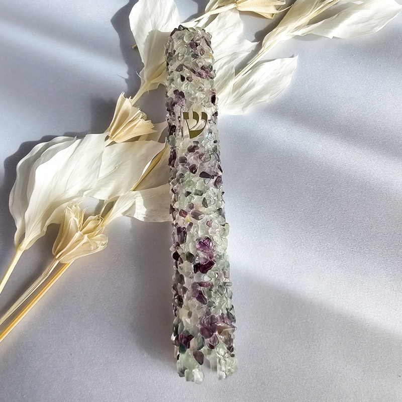 מזוזת קריסטלים- פלואוריט מזוזת קריסטלים- פלואוריט