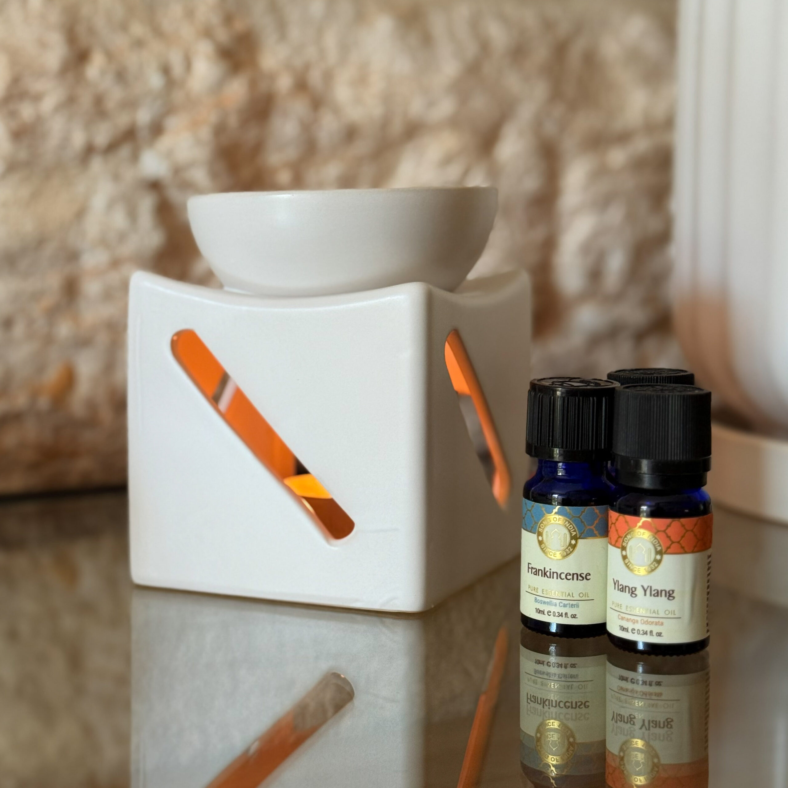 מבער שמנים מרובע לבן