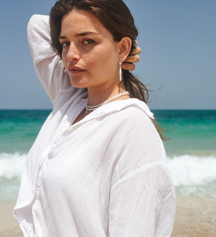 עגילי פנינה - אלזה - בדרך הטבע