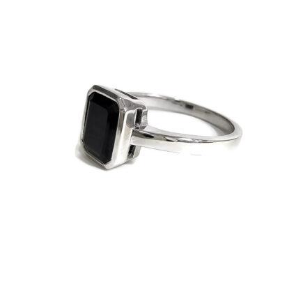 טבעת טורמלין שחור מלבן אריאל
