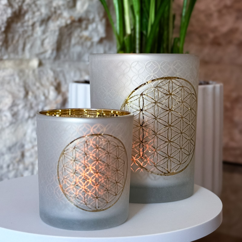 פמוט מעוצב- פרח החיים