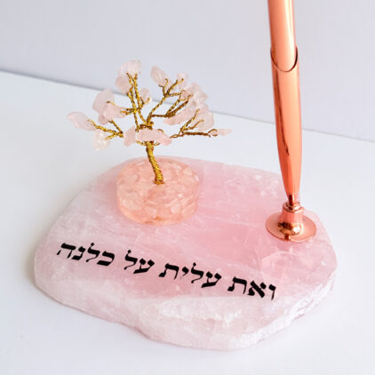 עט רוז גולד על פלח רוז קוורץ