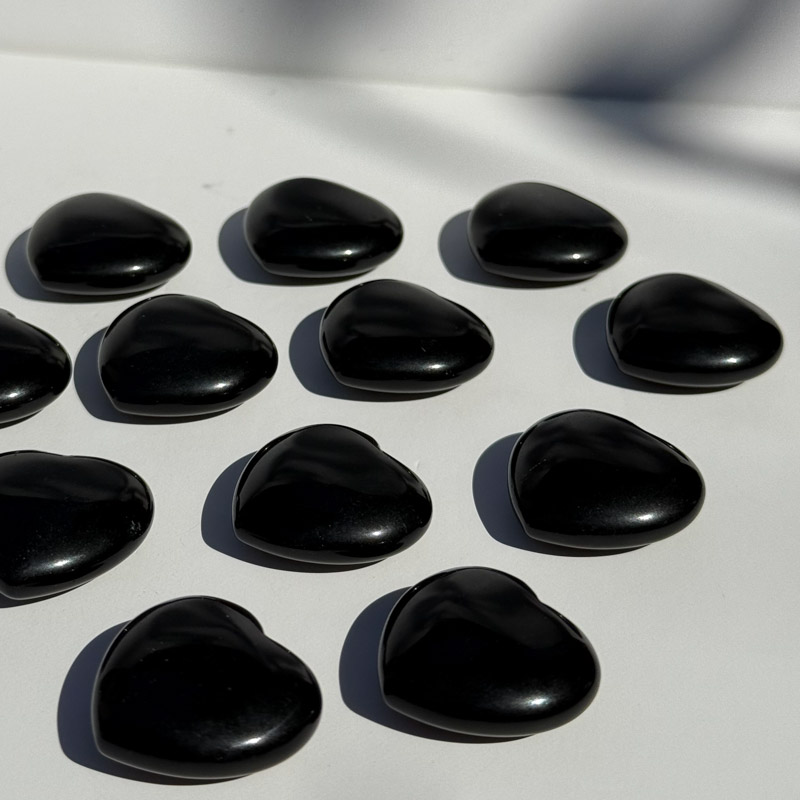 לב מאבן אובסידיאן