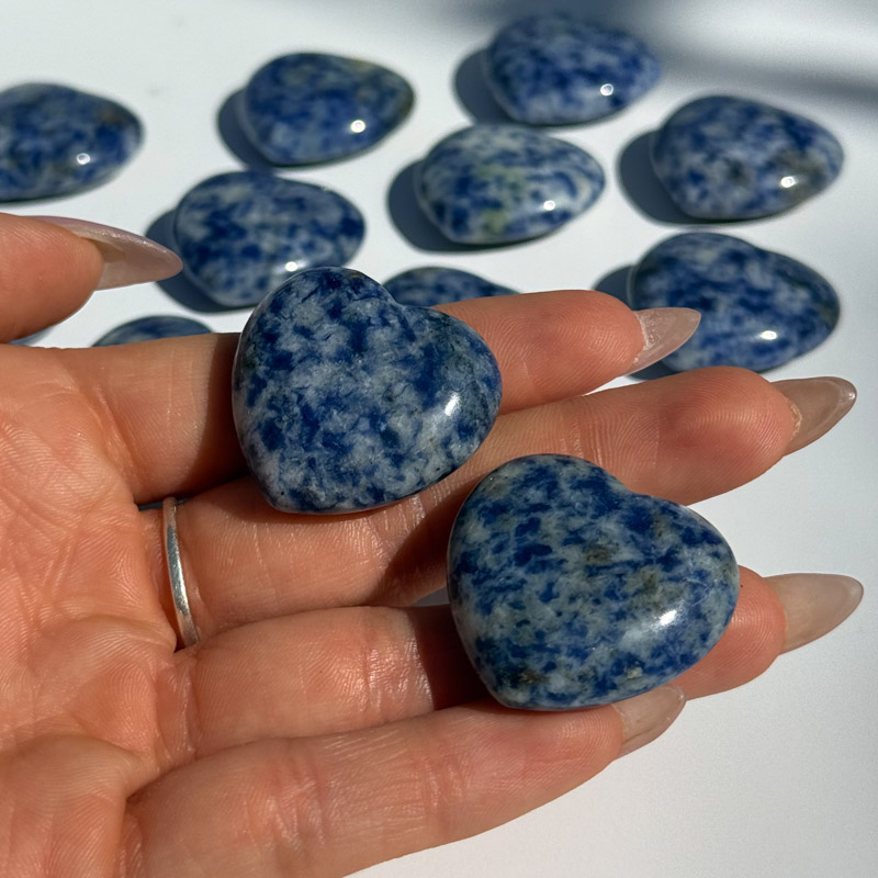 לב מאבן סודלייט