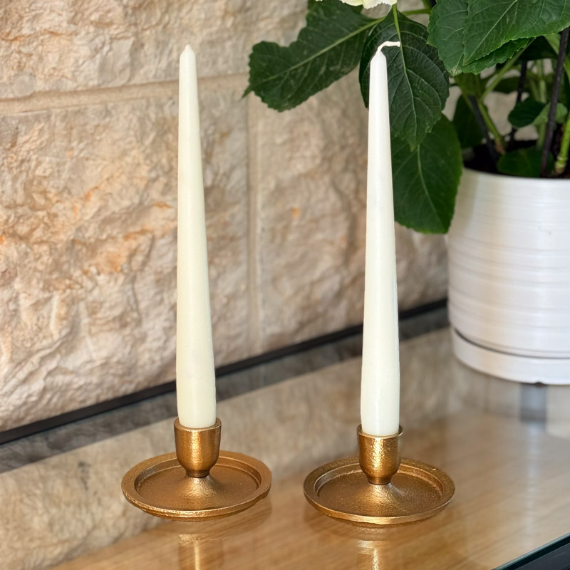 זוג מעמד לנרות