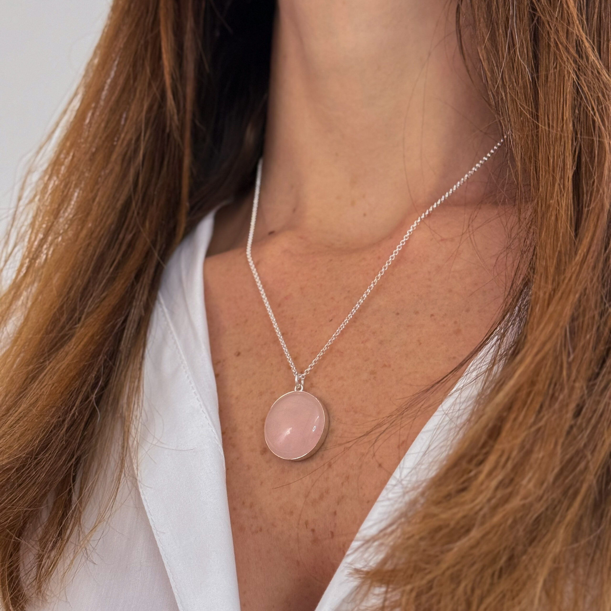 שרשרת רוז קוורץ- מעגל הנשמה שרשרת רוז קוורץ- מעגל הנשמה