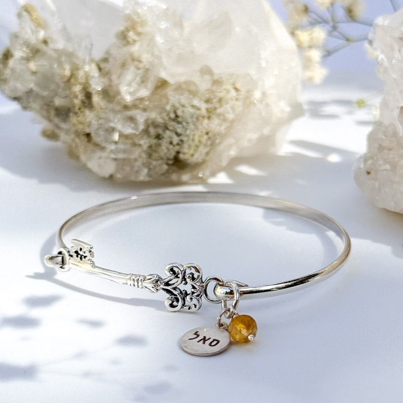 צמיד מפתח לברכת שפע- סיטרין, סאל, פאי