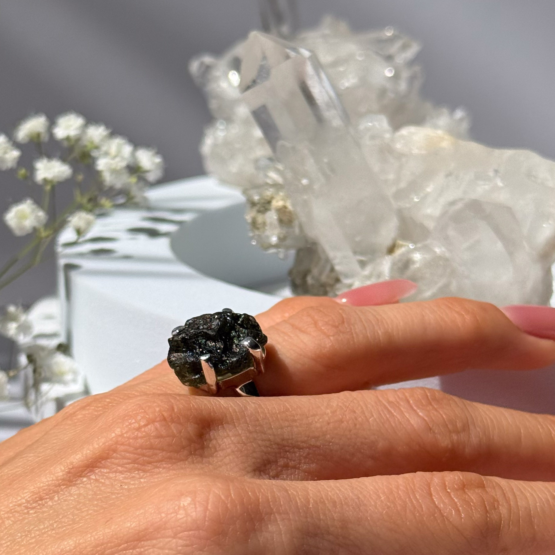 טבעת מולדובייט גולמי- Amelia