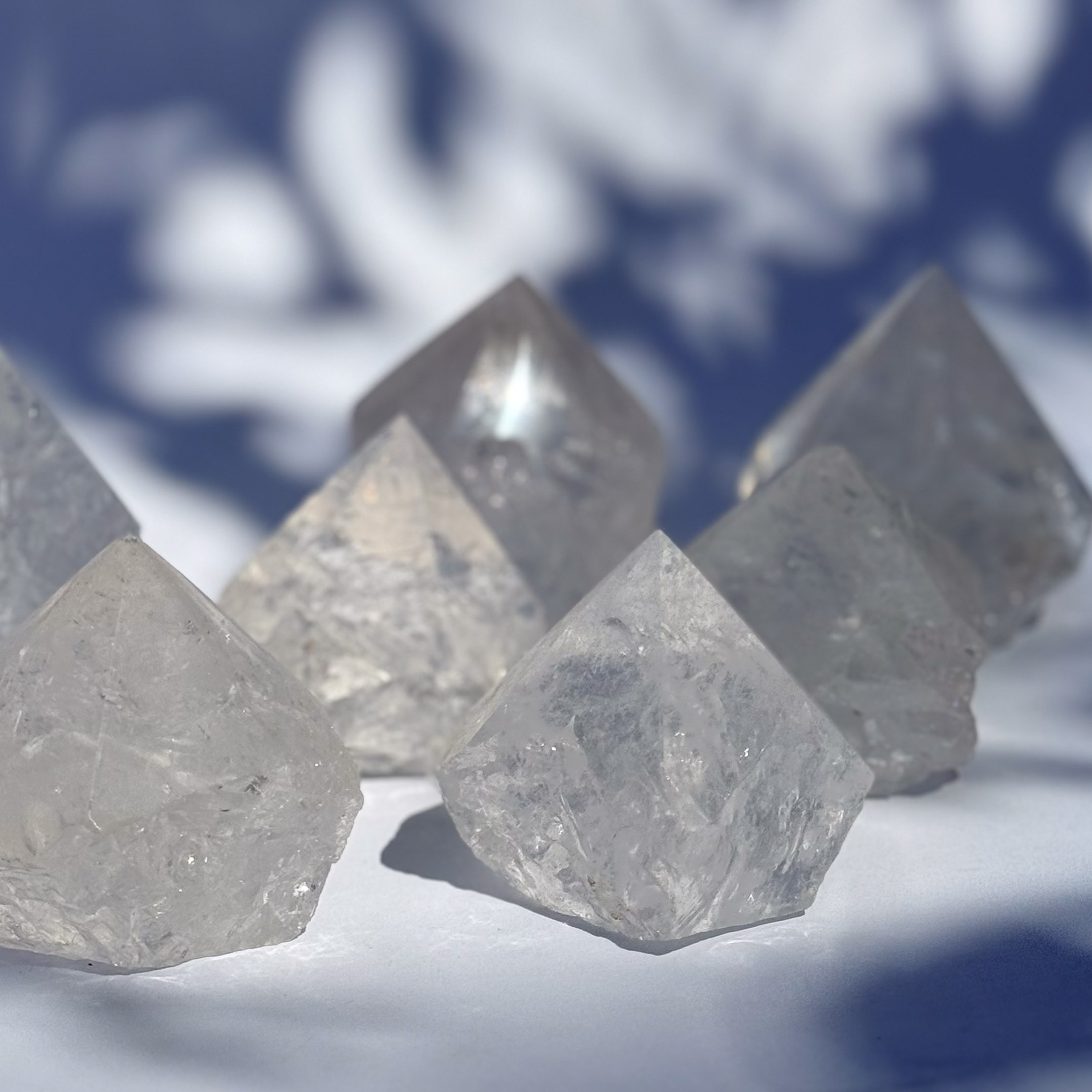 אובליסק קוורץ טבעי אובליסק קוורץ טבעי